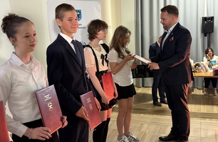 image00044.jpeg