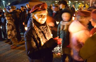 Starachowiczanie odebrali Płomień Pokoju